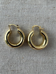  25mm chubby hoops